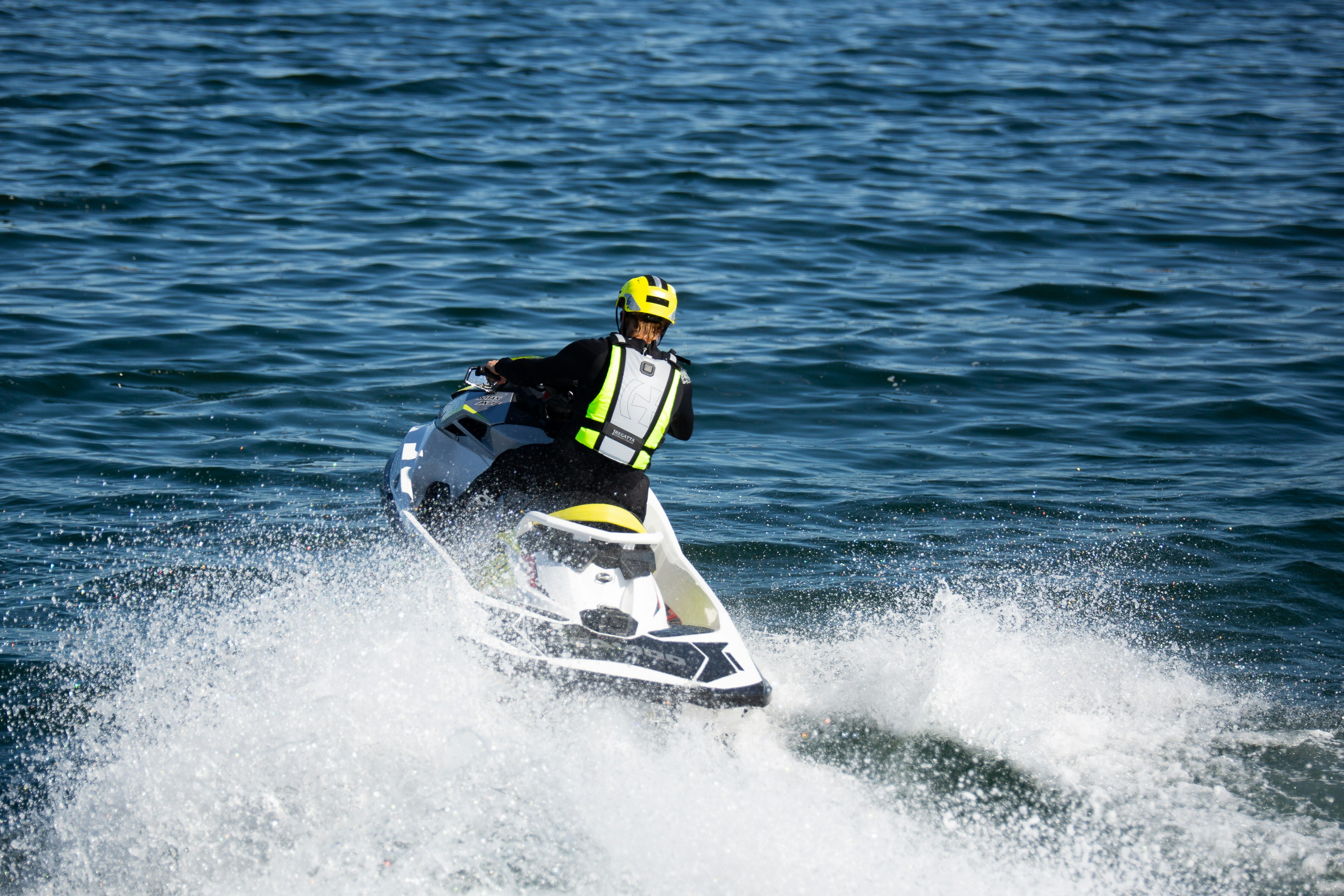 Jet ski
