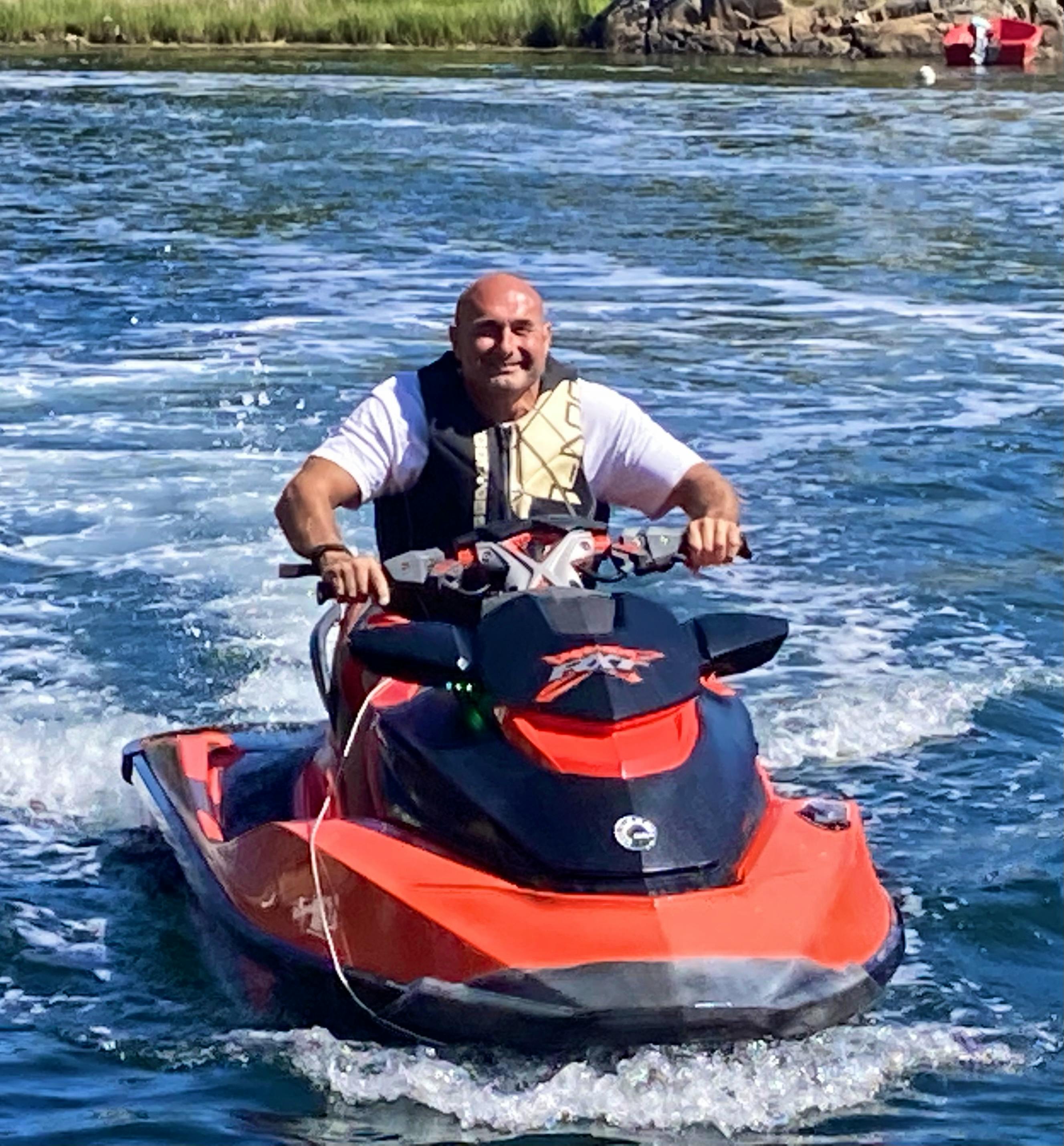 Høyhastighetsbevis - praktisk del: Vannscooter